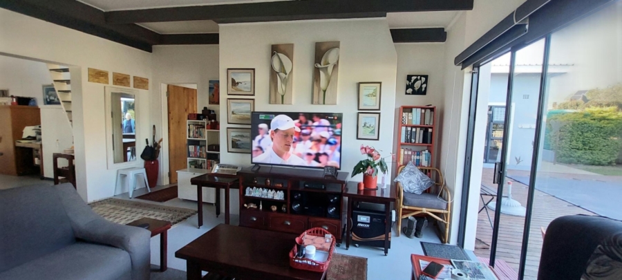 4 Bedroom Property for Sale in Cintsa East Eastern Cape
